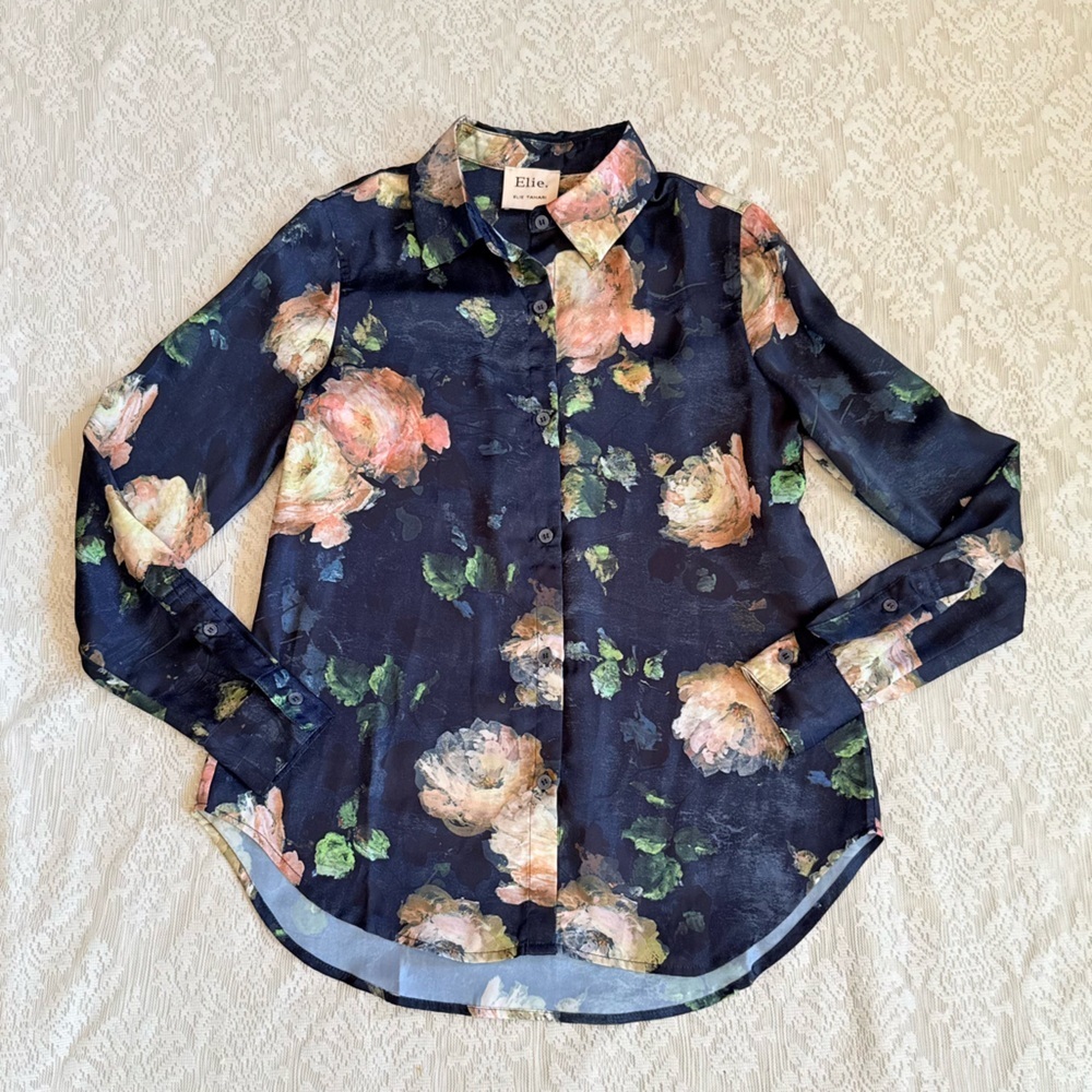 Elie Tahari floral collared button up shirt